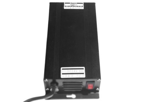 60Hz 6A 500g 240V อุปกรณ์เสริมสำหรับโคมไฟ 150W DC แรงดันไฟฟ้าคงที่